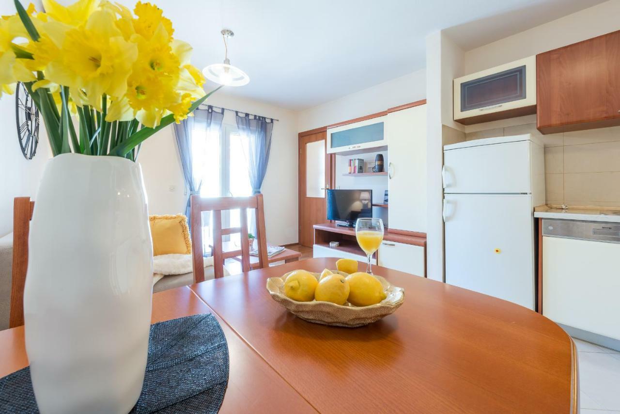 Summer Life Apartment Slano Eksteriør billede